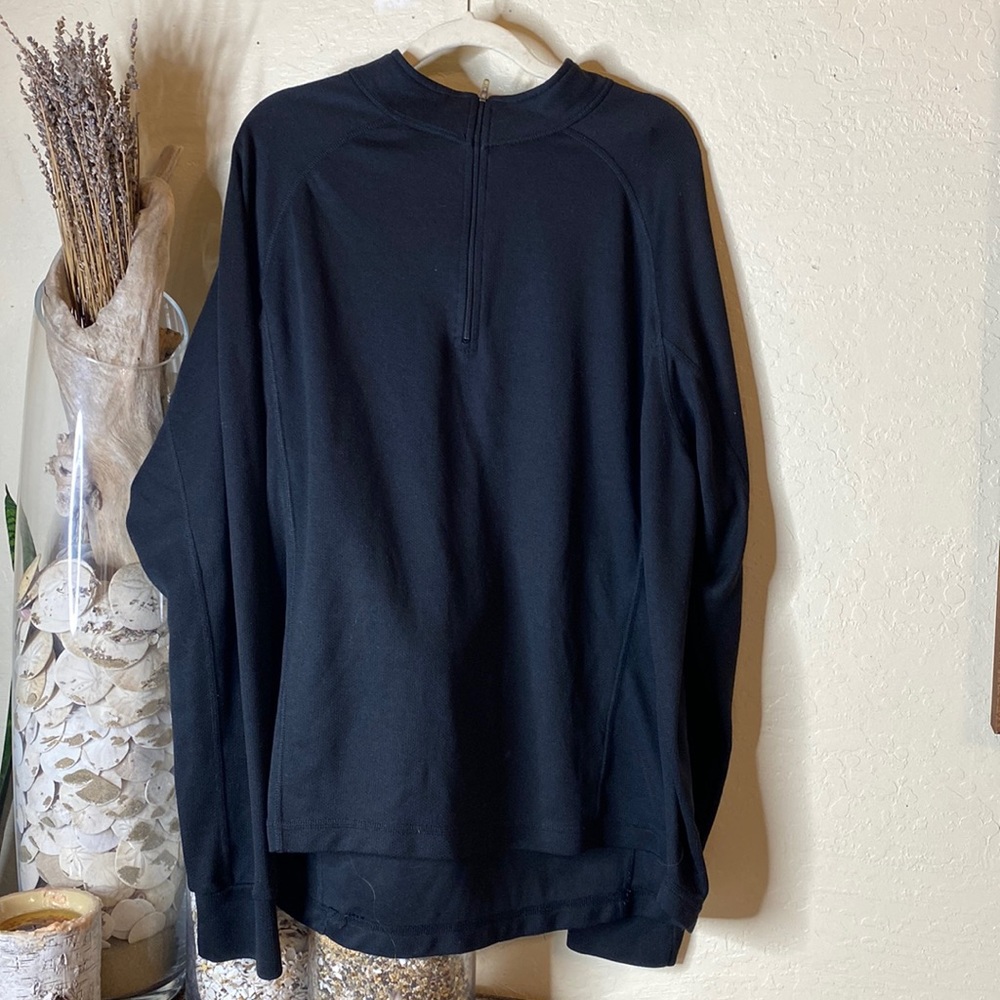 LL Bean pull over thumb hole